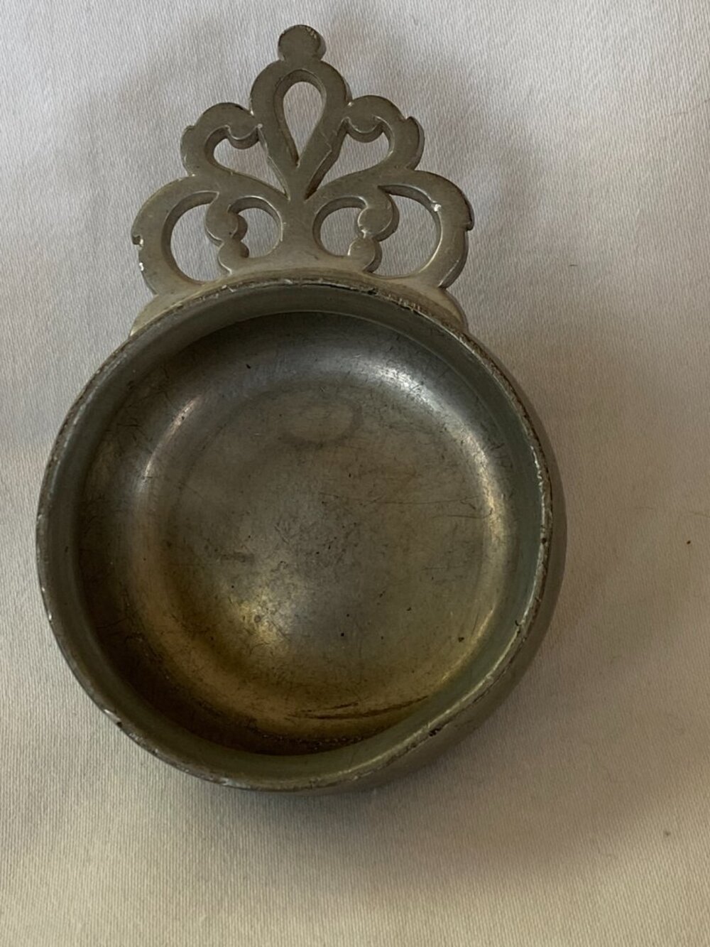 Vintage Flagg & Homan‎ of Cincinnati #184 - 2" Porringer Dish one handle. 1930's